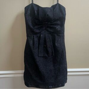 BCBG Women's Mini Dress With Structured Bodice, Fitted Straight Skirt, SIZE 8.